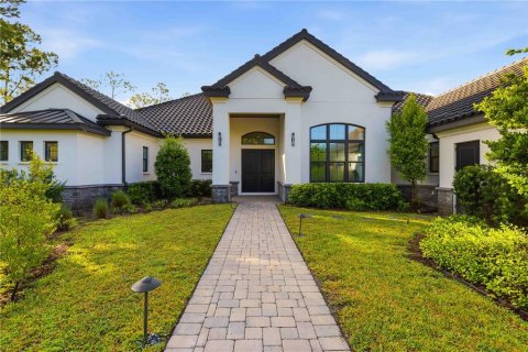 House in Bradenton, Florida 3 bedrooms, 379.13 sq.m. № 2290490