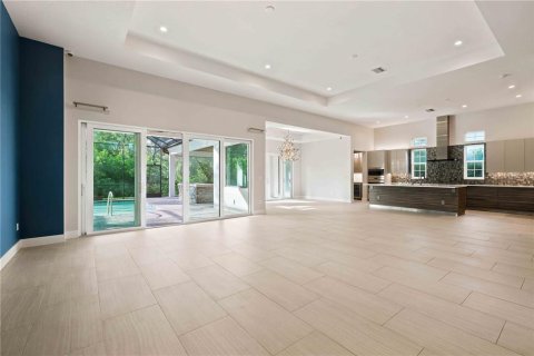 House in Bradenton, Florida 3 bedrooms, 379.13 sq.m. № 2290490 - photo 11