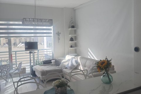 Condo in Miami, Florida № 1982421 - photo 8