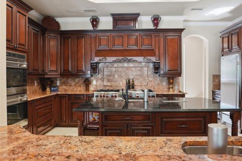 Villa ou maison à vendre à Brooksville, Floride: 4 chambres, 484.67 m2 № 2430766 - photo 18