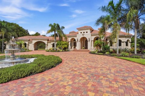 Villa ou maison à vendre à Brooksville, Floride: 4 chambres, 484.67 m2 № 2430766 - photo 2