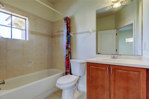 Adosado en alquiler en Tarpon Springs, Florida, 3 dormitorios, 241.45 m2 № 1916441 - foto 24