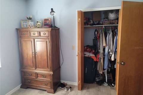 House in Summerfield, Florida 3 bedrooms, 143.07 sq.m. № 1849773 - photo 12