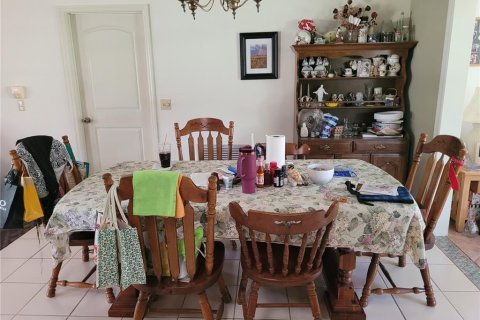House in Summerfield, Florida 3 bedrooms, 143.07 sq.m. № 1849773 - photo 18