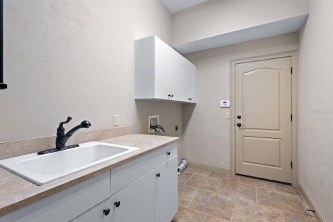 Casa en venta en Newberry, Florida, 4 dormitorios, 278.8 m2 № 2259183 - foto 12
