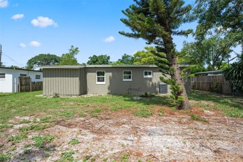 House in Ocoee, Florida 2 bedrooms, 88.26 sq.m. № 1786156 - photo 15