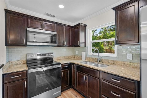 House in Ocoee, Florida 2 bedrooms, 88.26 sq.m. № 1786156 - photo 7