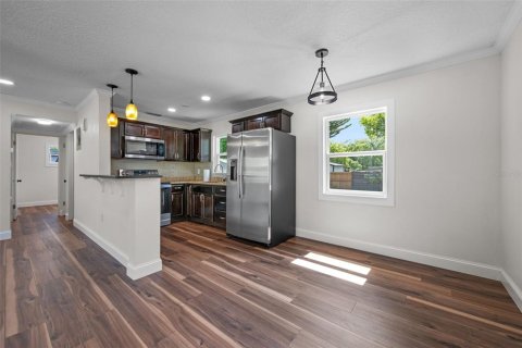 House in Ocoee, Florida 2 bedrooms, 88.26 sq.m. № 1786156 - photo 4