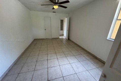 Condominio en venta en Lauderhill, Florida, 2 dormitorios, 89.65 m2 № 1846200 - foto 23