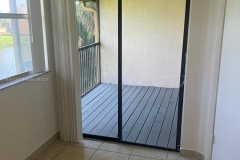Condominio en venta en Lauderhill, Florida, 2 dormitorios, 89.65 m2 № 1846200 - foto 19