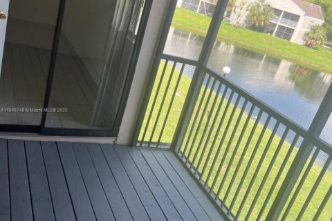 Condominio en venta en Lauderhill, Florida, 2 dormitorios, 89.65 m2 № 1846200 - foto 30
