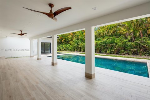 Casa en venta en Pinecrest, Florida, 6 dormitorios, 361.48 m2 № 2063066 - foto 15