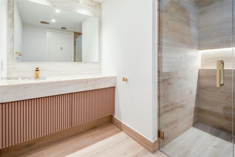 Casa en venta en Pinecrest, Florida, 6 dormitorios, 361.48 m2 № 2063066 - foto 22