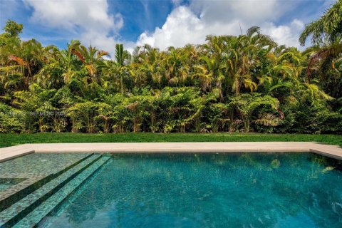 Casa en venta en Pinecrest, Florida, 6 dormitorios, 361.48 m2 № 2063066 - foto 2