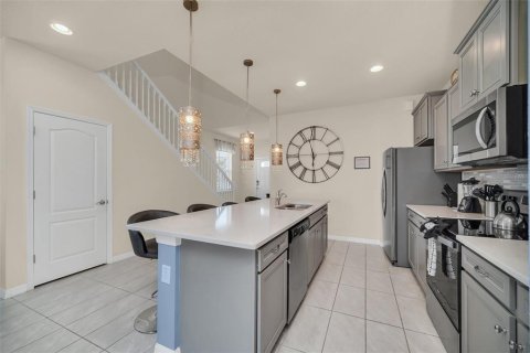 Villa ou maison à vendre à Kissimmee, Floride: 7 chambres, 307.88 m2 № 1826539 - photo 10
