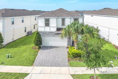 Villa ou maison à vendre à Kissimmee, Floride: 7 chambres, 307.88 m2 № 1826539 - photo 3