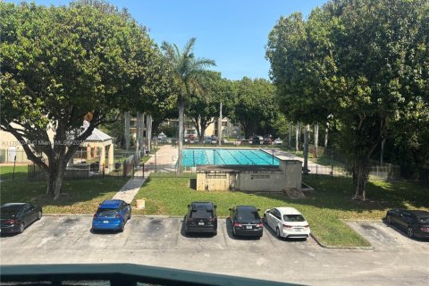 Condominio en venta en Miami, Florida, 1 dormitorio, 64.1 m2 № 1714528 - foto 19
