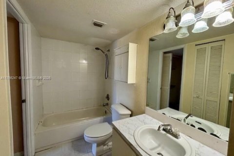 Condominio en venta en Miami, Florida, 1 dormitorio, 64.1 m2 № 1714528 - foto 25