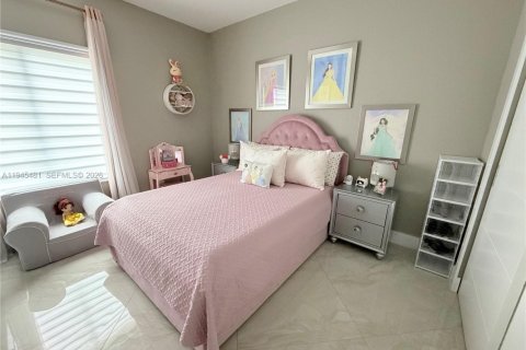 Снять в аренду виллу или дом в Майами-Лейкс, Флорида 3 спальни, 174.56м2, № 2005458 - фото 25