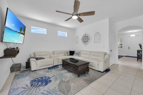 Villa ou maison à vendre à Hobe Sound, Floride: 3 chambres, 196.4 m2 № 2084945 - photo 12