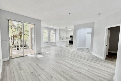 Copropriété à louer à Plantation, Floride: 3 chambres, 124.49 m2 № 1977436 - photo 6