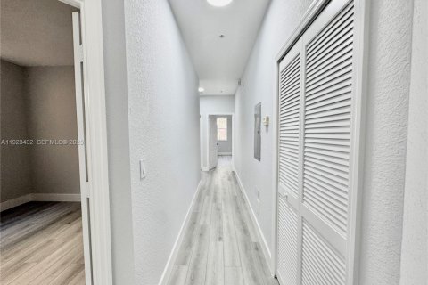 Copropriété à louer à Plantation, Floride: 3 chambres, 124.49 m2 № 1977436 - photo 10