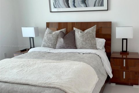Condominio en alquiler en Sunny Isles Beach, Florida, 3 dormitorios, 143.16 m2 № 1941886 - foto 26