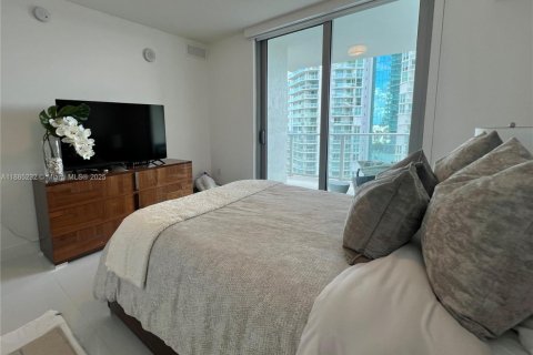 Condominio en alquiler en Sunny Isles Beach, Florida, 3 dormitorios, 143.16 m2 № 1941886 - foto 28