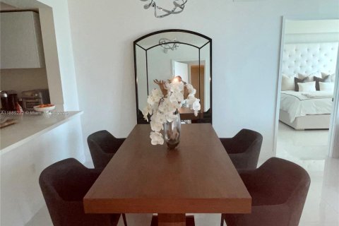 Condominio en alquiler en Sunny Isles Beach, Florida, 3 dormitorios, 143.16 m2 № 1941886 - foto 10