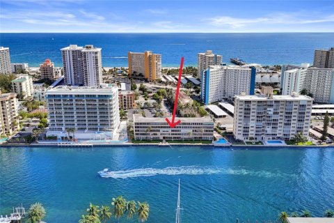 Condo à Pompano Beach, Floride, 1 chambre № 2436113