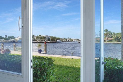 Copropriété à vendre à Pompano Beach, Floride: 1 chambre, 78.97 m2 № 2436113 - photo 7