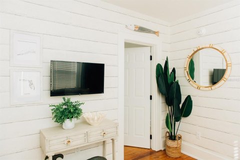 Apartamento en alquiler en Saint Petersburg, Florida, 1 dormitorio, 55.74 m2 № 1870156 - foto 3