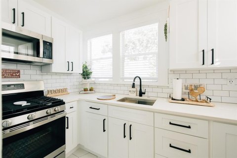 Apartamento en alquiler en Saint Petersburg, Florida, 1 dormitorio, 55.74 m2 № 1870156 - foto 11