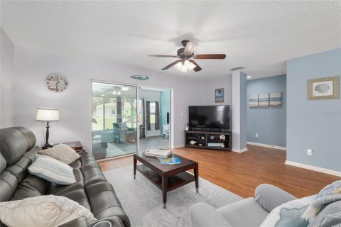 Casa en venta en Ocala, Florida, 3 dormitorios, 147.34 m2 № 2219007 - foto 16