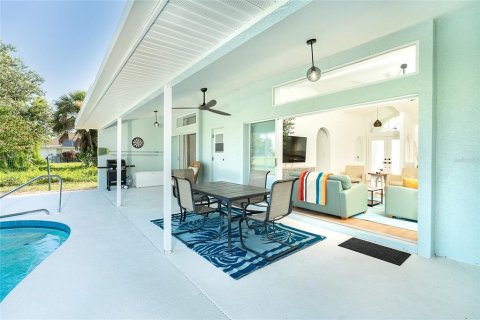 House in Rotonda, Florida 3 bedrooms, 152.73 sq.m. № 1827324 - photo 18