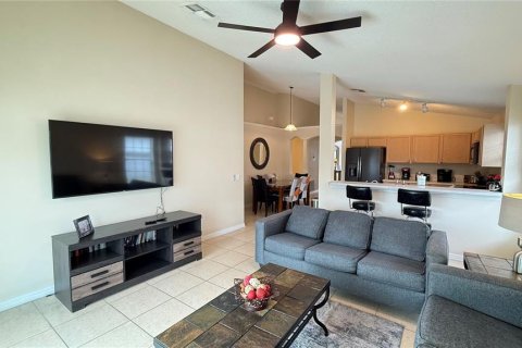 Villa ou maison à vendre à Kissimmee, Floride: 4 chambres, 183.48 m2 № 2099262 - photo 16