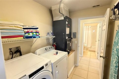 Villa ou maison à vendre à Kissimmee, Floride: 4 chambres, 183.48 m2 № 2099262 - photo 29