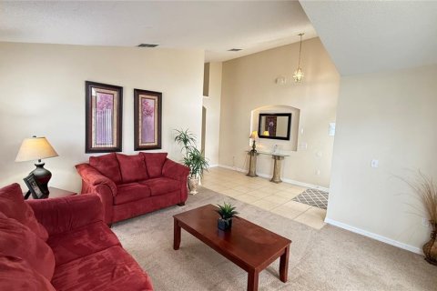 Villa ou maison à vendre à Kissimmee, Floride: 4 chambres, 183.48 m2 № 2099262 - photo 3