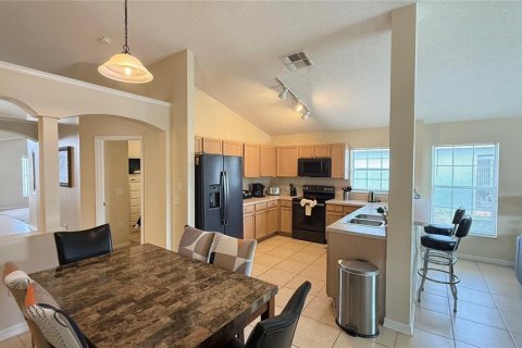 Villa ou maison à vendre à Kissimmee, Floride: 4 chambres, 183.48 m2 № 2099262 - photo 9