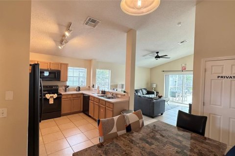 Villa ou maison à vendre à Kissimmee, Floride: 4 chambres, 183.48 m2 № 2099262 - photo 7