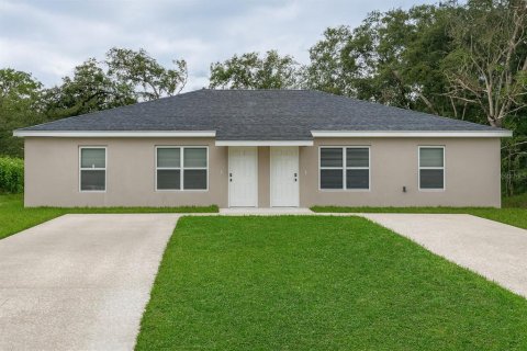 Immobilier commercial à vendre à Citrus Springs, Floride: 4 chambres, 182.83 m2 № 1903058 - photo 1