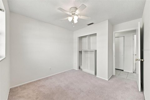 Villa ou maison à vendre à Pinellas Park, Floride: 4 chambres, 176.24 m2 № 2430447 - photo 20