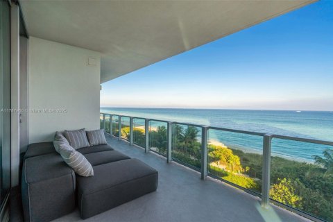 Condominio en venta en Miami Beach, Florida, 3 dormitorios, 198.16 m2 № 1863175 - foto 13