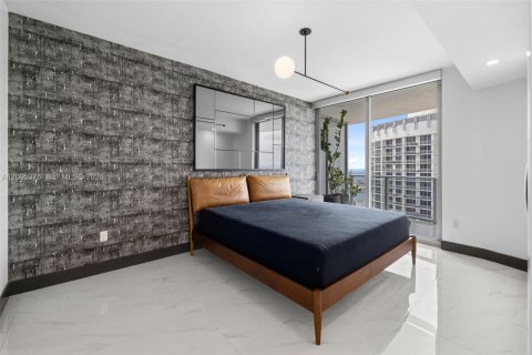Condo in Miami, Florida, 2 bedrooms № 2392094 - photo 9