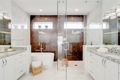 Touwnhouse à louer à Miami, Floride: 4 chambres, 277.96 m2 № 1989459 - photo 18