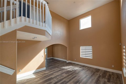 Villa ou maison à vendre à Miami, Floride: 3 chambres, 229.19 m2 № 1932261 - photo 6