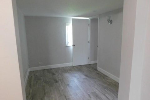 House in Cooper City, Florida 3 bedrooms, 94.3 sq.m. № 2083996 - photo 17
