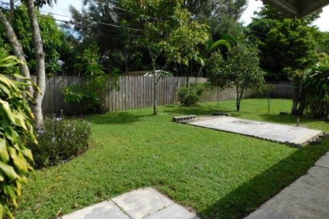 House in Cooper City, Florida 3 bedrooms, 94.3 sq.m. № 2083996 - photo 21