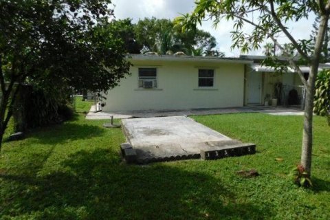House in Cooper City, Florida 3 bedrooms, 94.3 sq.m. № 2083996 - photo 23