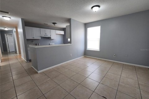 Casa en alquiler en Jacksonville, Florida, 4 dormitorios, 114.73 m2 № 1746829 - foto 3